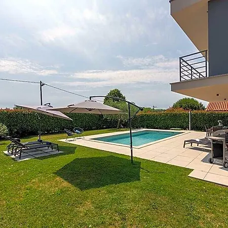Belexo - Luxury Istria Hotell 3*
